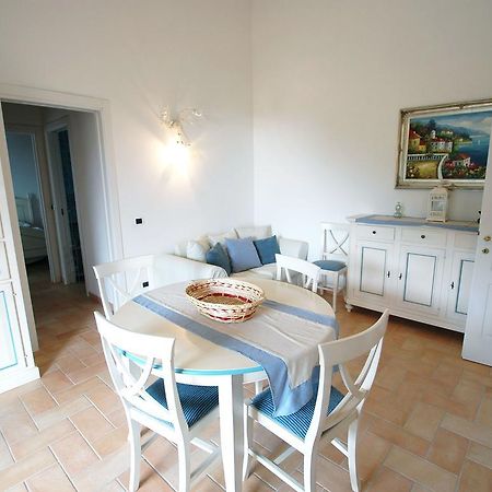 Villaggio Di Mezzo Ortano リオ・マリーナ エクステリア 写真