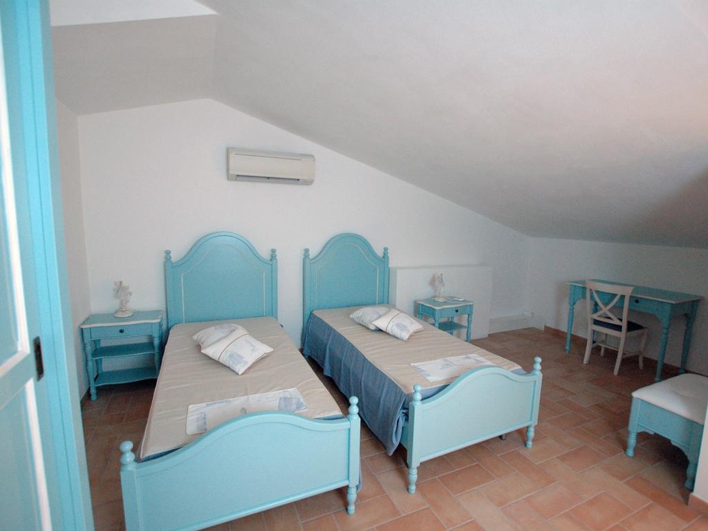Villaggio Di Mezzo Ortano リオ・マリーナ 部屋 写真